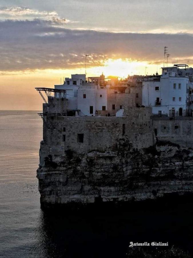 Dimoradonnacrescenza -Locazione Turistica Villa Polignano a Mare Bagian luar foto