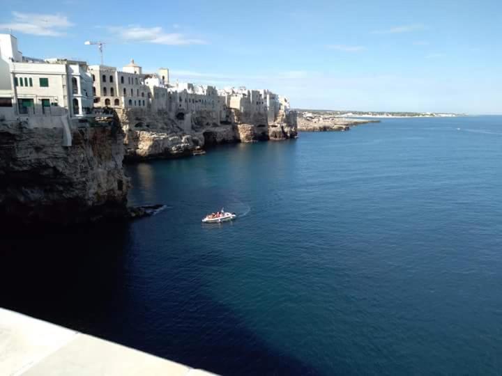 Dimoradonnacrescenza -Locazione Turistica Villa Polignano a Mare Bagian luar foto